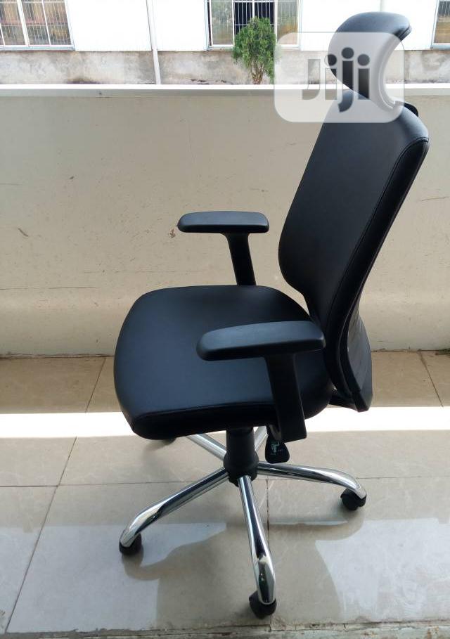 Original Leather Swivel Chair