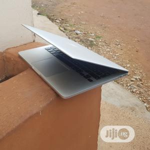 Laptop Apple MacBook Pro 8GB Intel Core I5 SSD 128GB