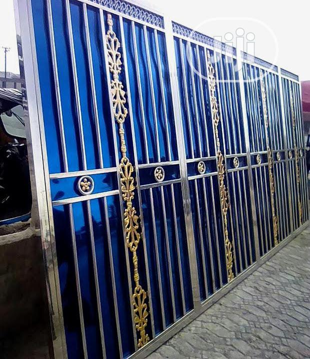 Stainless Steel Gate With Automatic Open and Remote Control