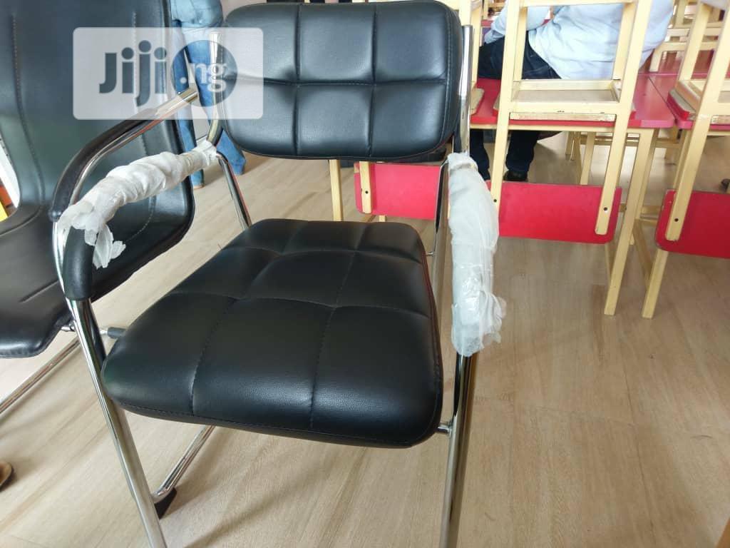 Executive 4 Legs Chair