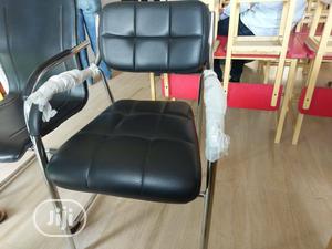 Executive 4 Legs Chair