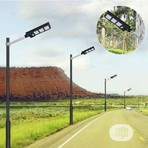 300 Watt Solar Street Light