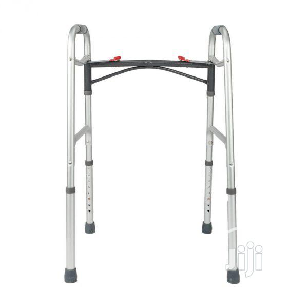 Walking Frame Without Tyres