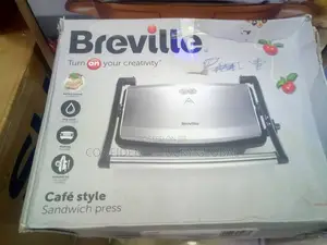 Sandwich Toast Machine