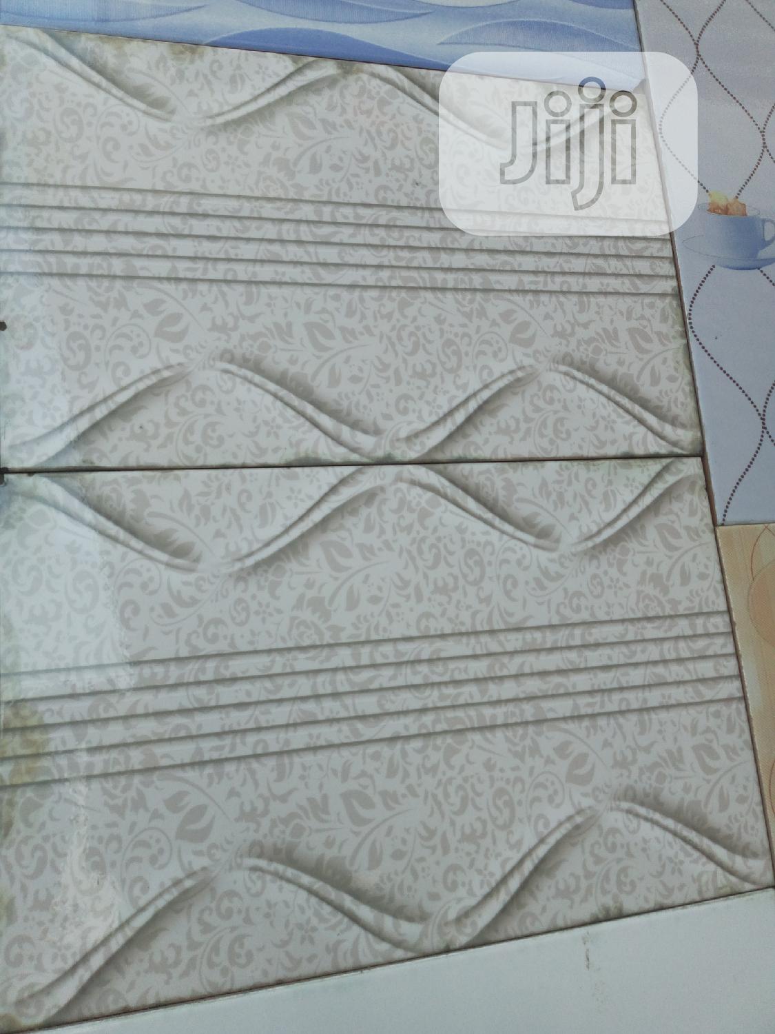 25x40 Wall Tiles