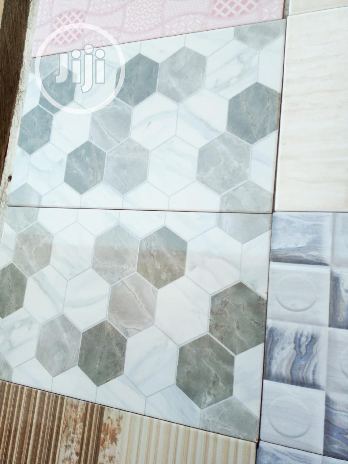 25x40 Wall Tiles