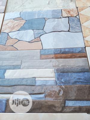 25x40bwall Tiles