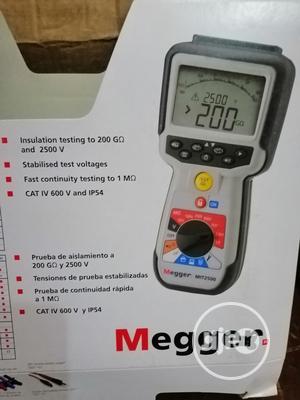 Megger MIT400/2 Insulation and Continuity Tester