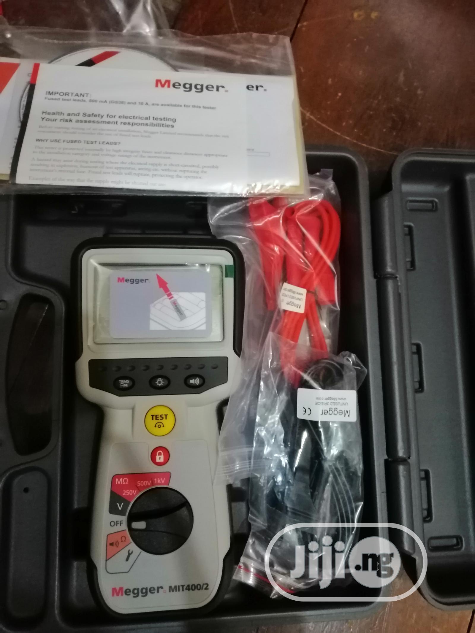 Megger MIT400/2 Insulation and Continuity Tester