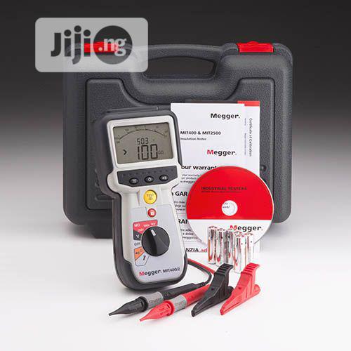 Megger MIT400/2 Insulation and Continuity Tester