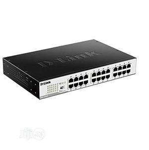 D-Link Des-1024d 24port 10/100 Unmanaged Desktop/Rack Switch