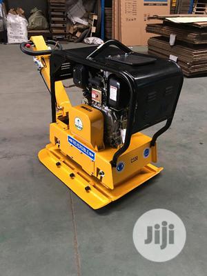 C-330 Reversible Compactor