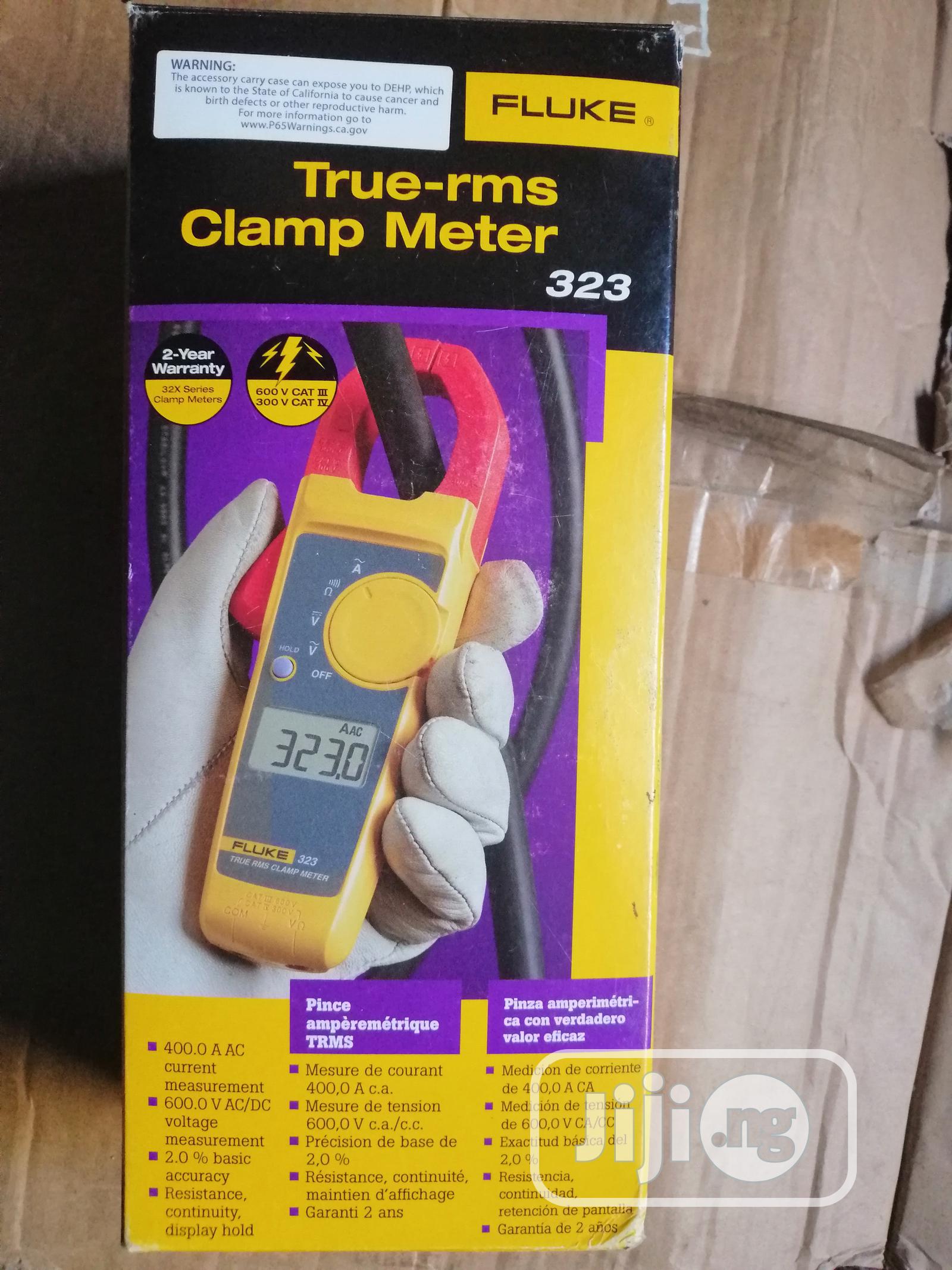 Fluke 323 Clamp Meter