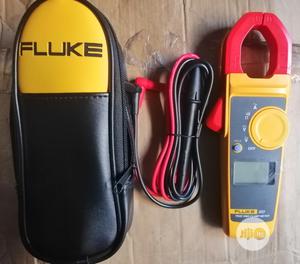 Fluke 323 Clamp Meter