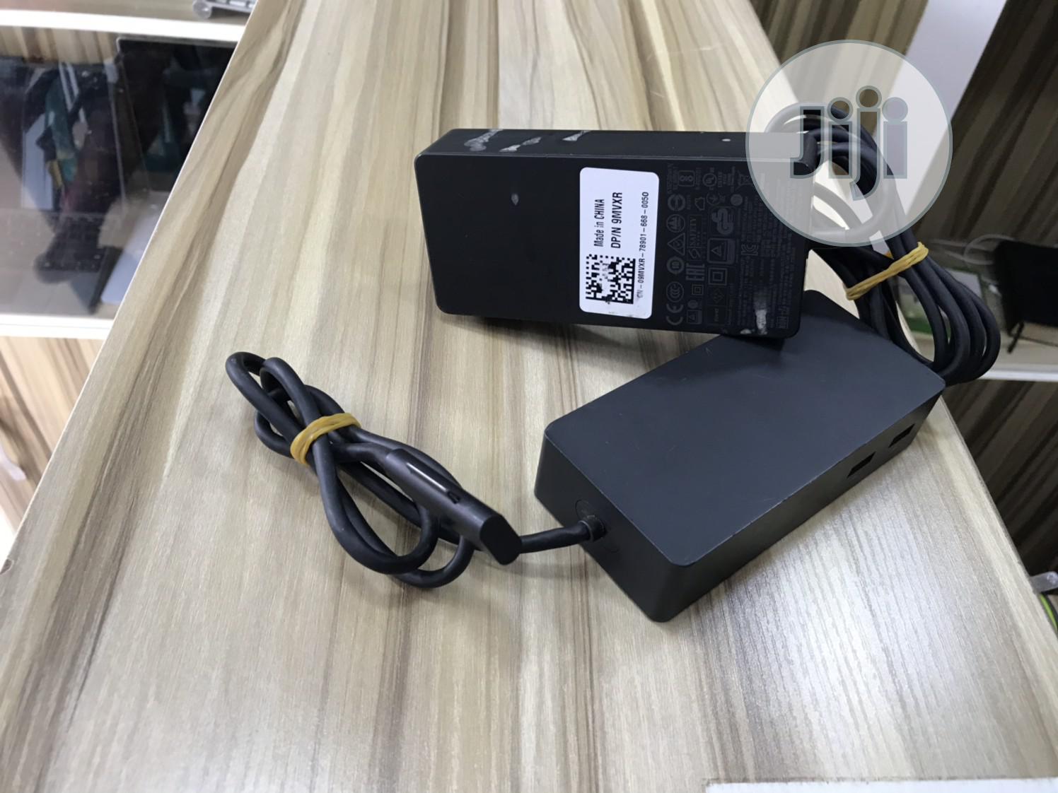 Microsoft Surface Multiply Charger