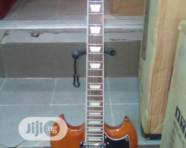 Electric Jazz Guitar
