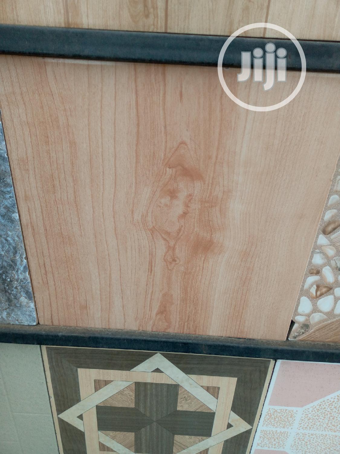 40x40 Floor and Wall Tiles