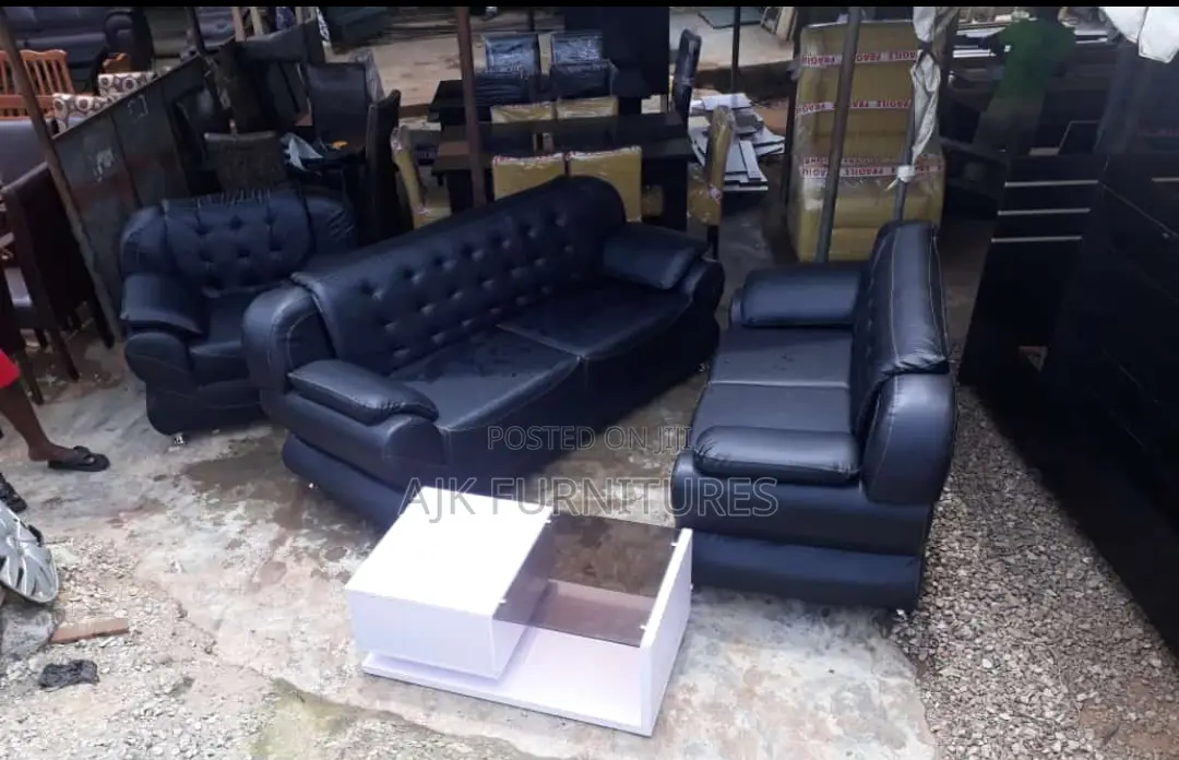Executive 6seater Chairs and an Elegant Center Table