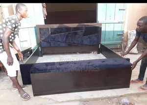 Exquisite 4.5by6ft Bedframe