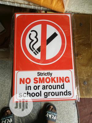 School No Smoking Signage.