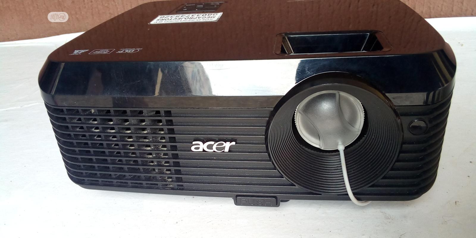 Unique Acer Projector