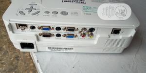 NEC Projector