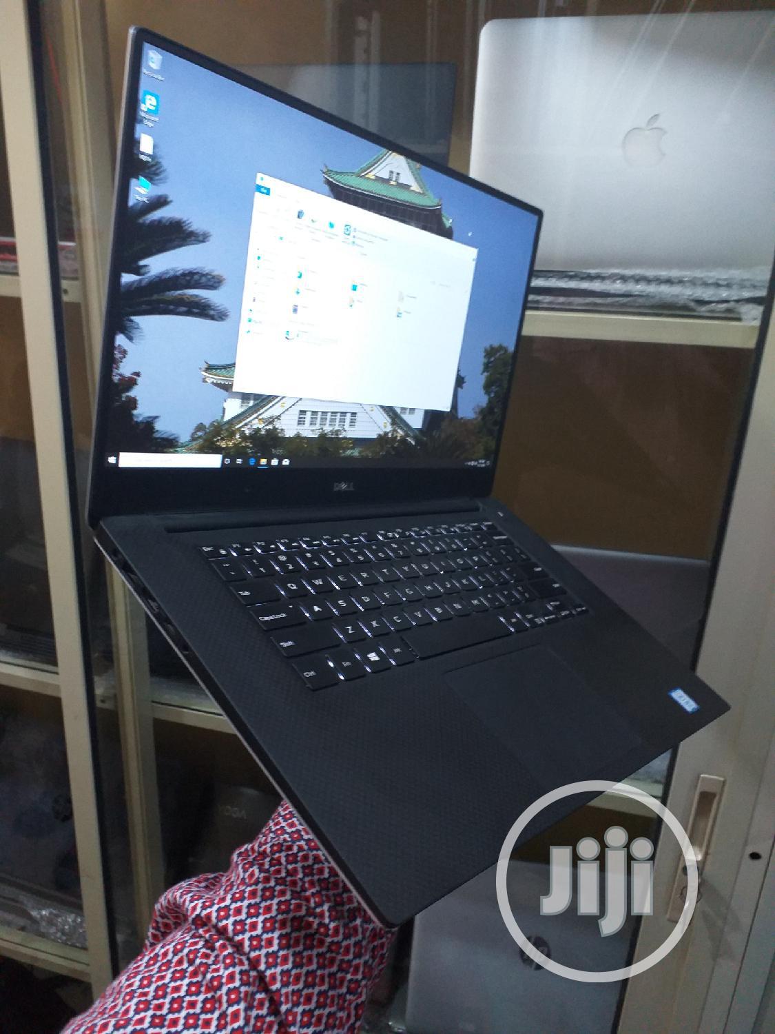 Laptop Dell Precision 5520 32GB Intel Core I7 SSD 1T