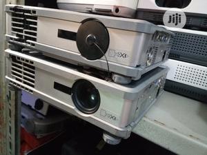 Neat Mitsubishi Projector
