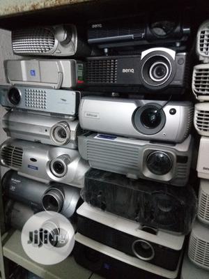 Projector Warehouse