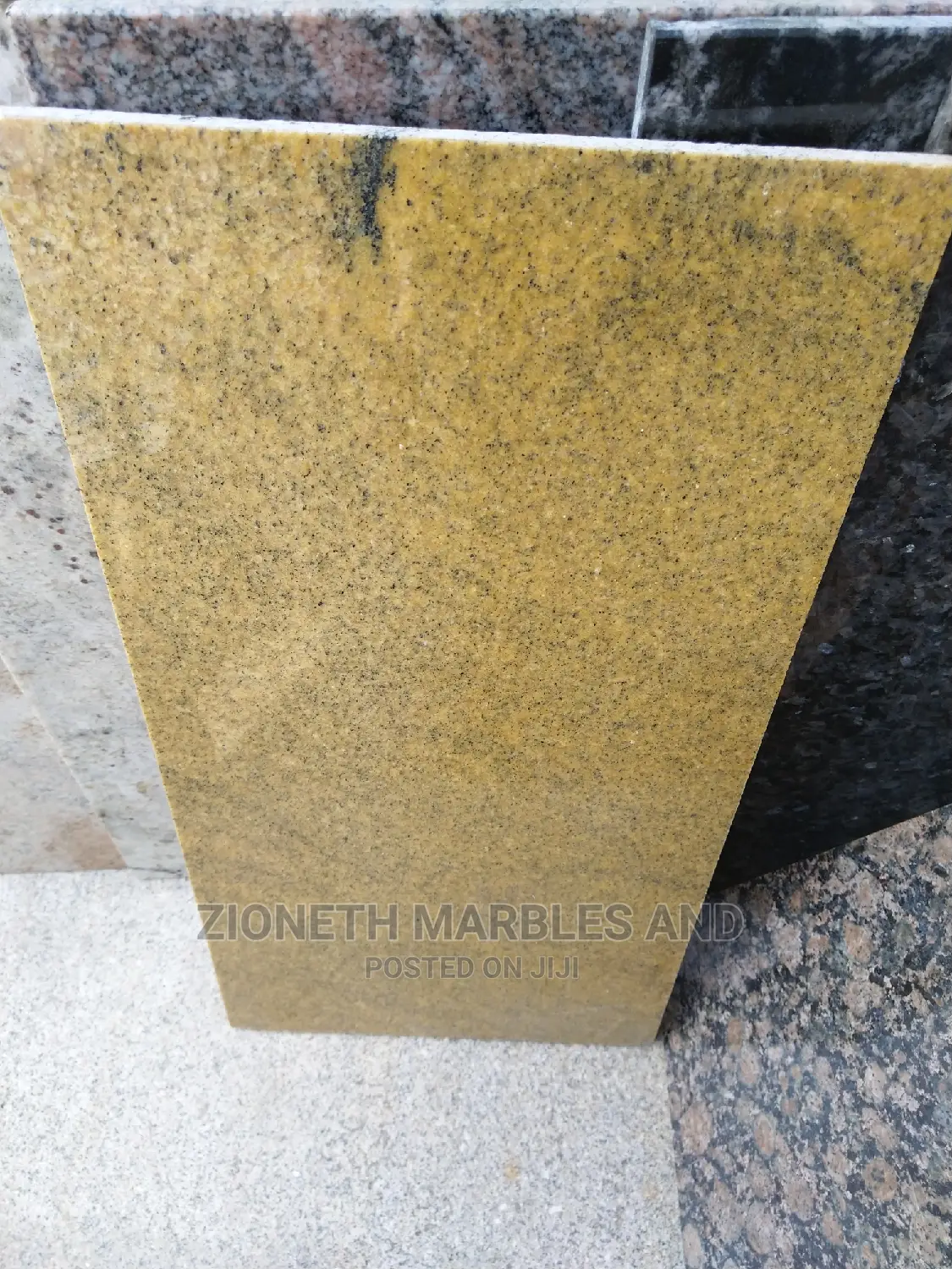 Premium Quality Granite/Marble Tiles