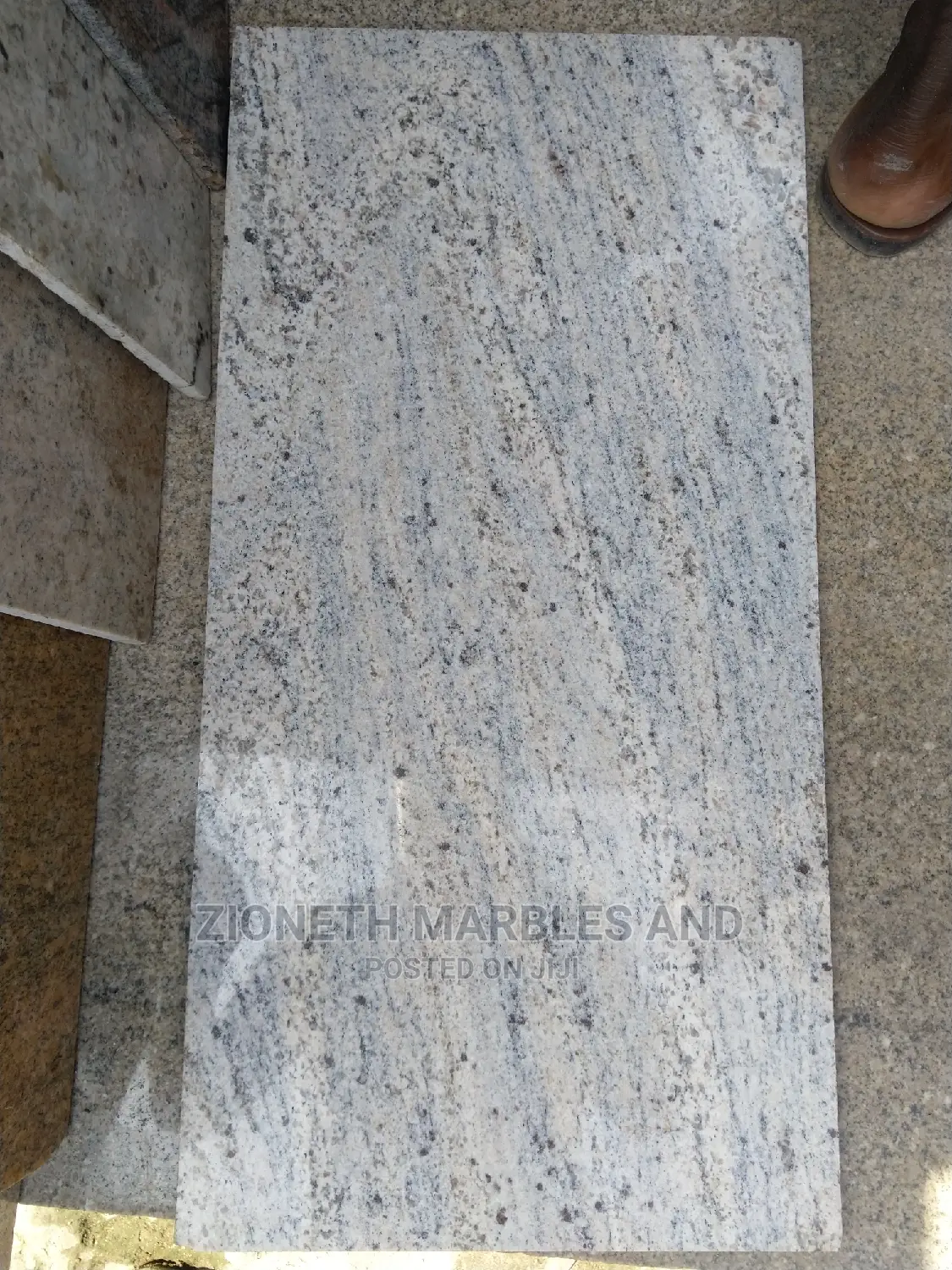 Premium Quality Granite/Marble Tiles