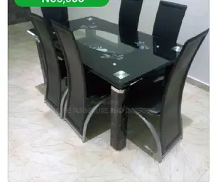 Complete Dinning Set 6 Seaters