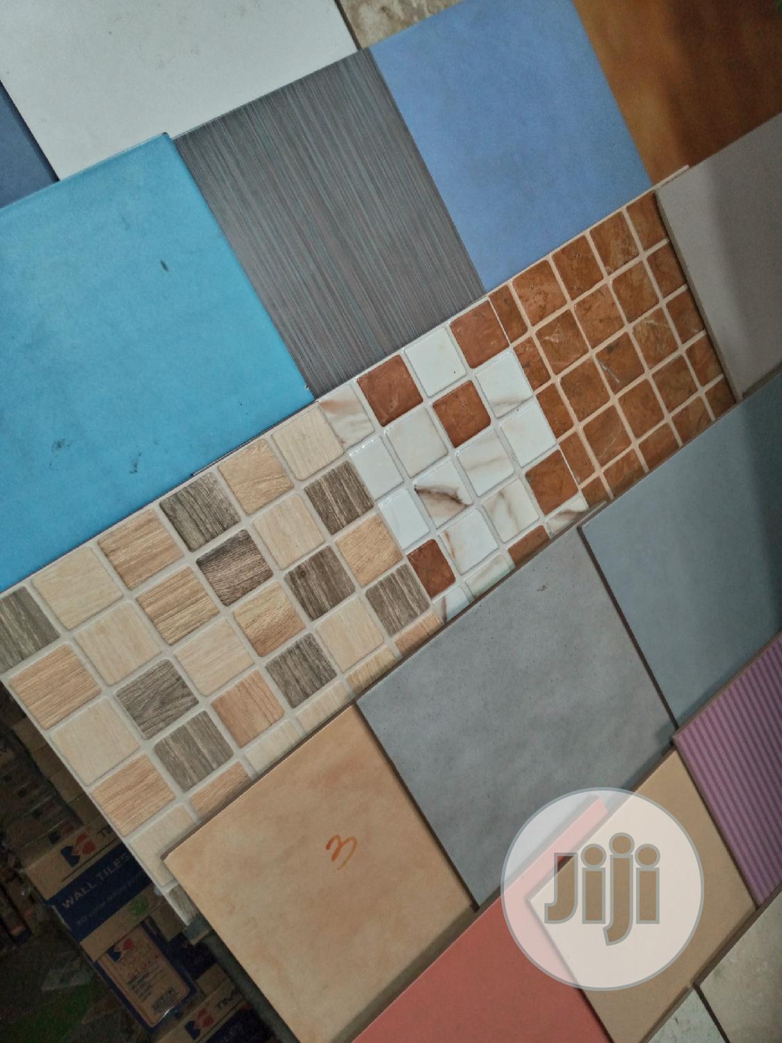 33x33 Spain Floor Bathroom Tiles