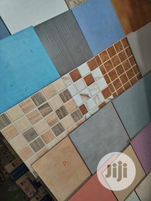 33x33 Spain Floor Bathroom Tiles