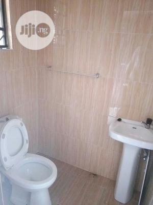Photo - 5bdrm Duplex in Amuwo-Odofin for rent
