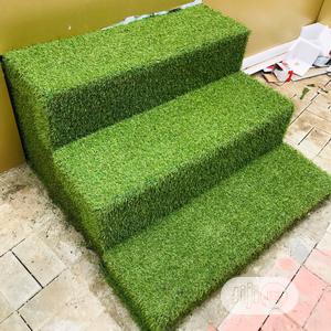 Redefine Your Staircase With Grass Rugs