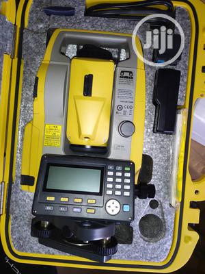 Topcon Total Station