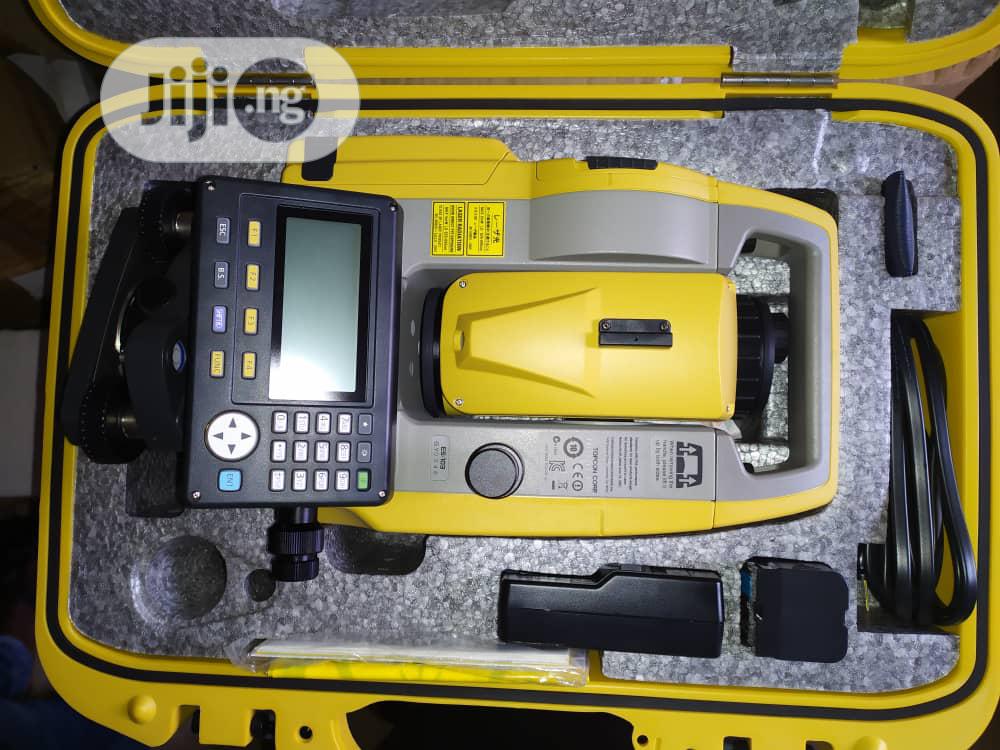 Topcon Total Station