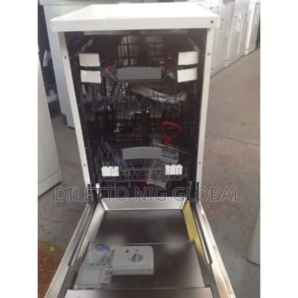 Sharp Qw-S22f472w Slimline Dishwasher