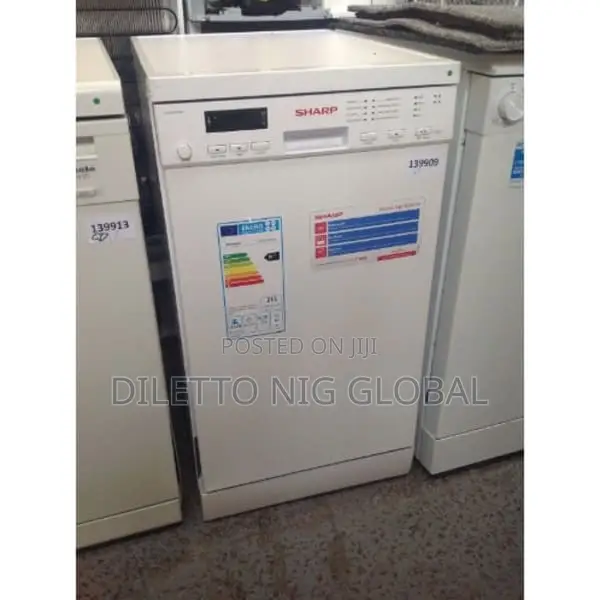 Sharp Qw-S22f472w Slimline Dishwasher