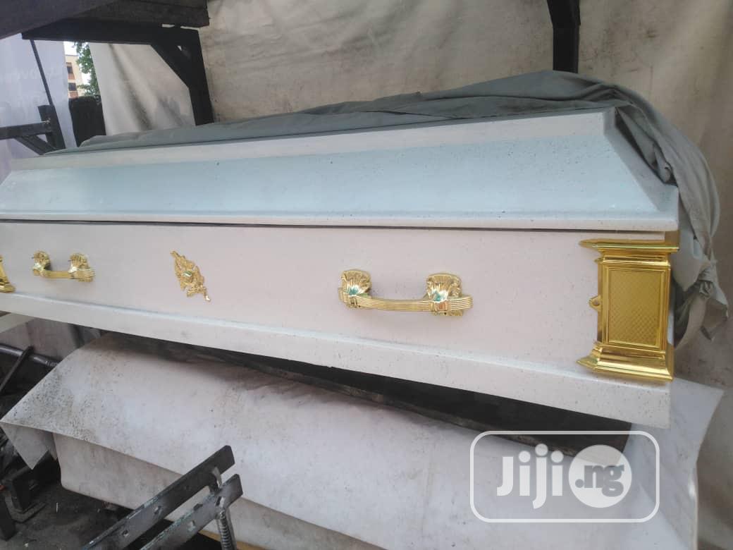 Affordable Caskets