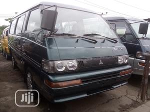 Mitsubishi L300 2001 Green