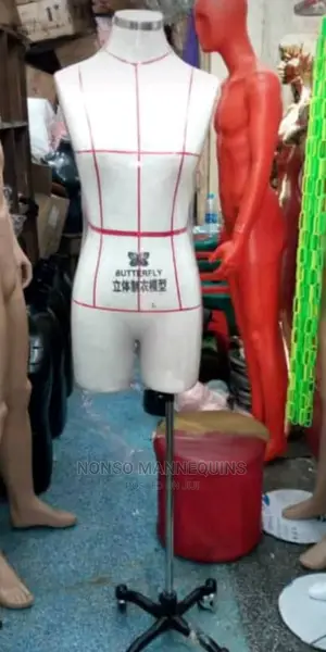 High Quality Imported Pinnable Butterfly Dressform Display