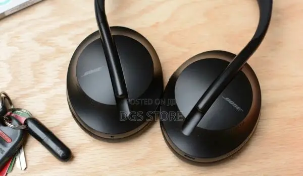 Bose NC 700 Bluetooth Headphone 700