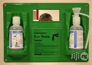Emergency Eyewash Wall Station