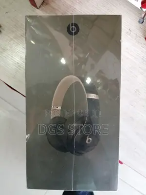 Beats Studio3 Camo Bluetooth Headphone