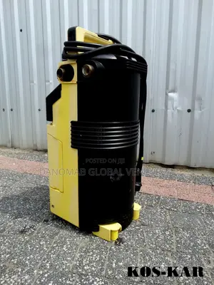 Karcher 720 Pressure Washer (Almost New)