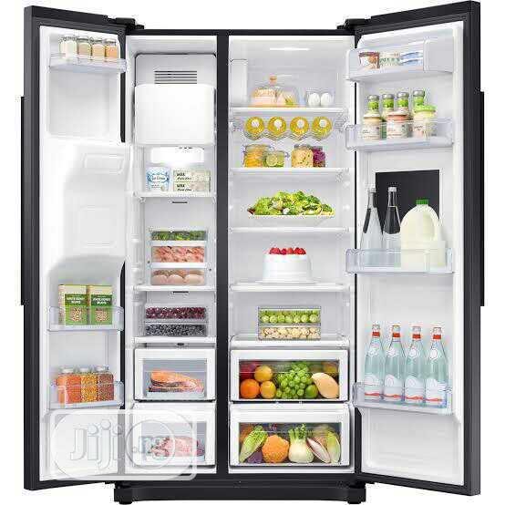 LG Refrigrator Side By Side Door With Ice Block Maker