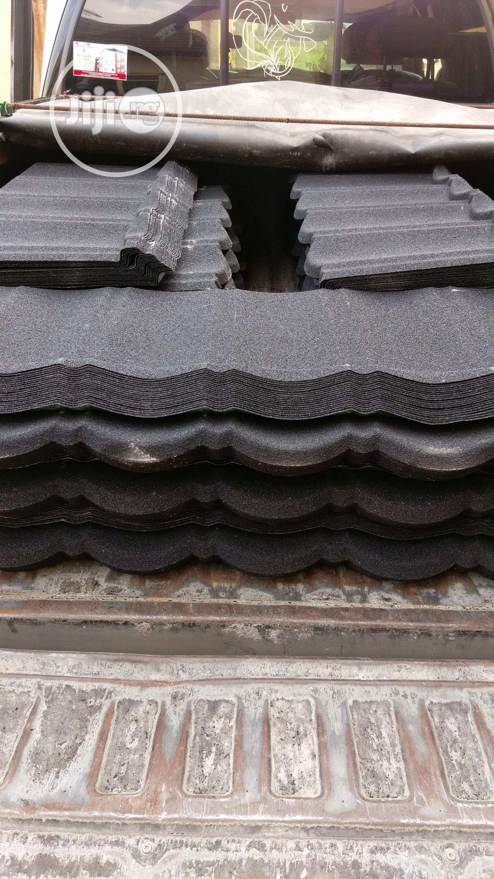 Mango Quality Stone Coated Roofing Material.