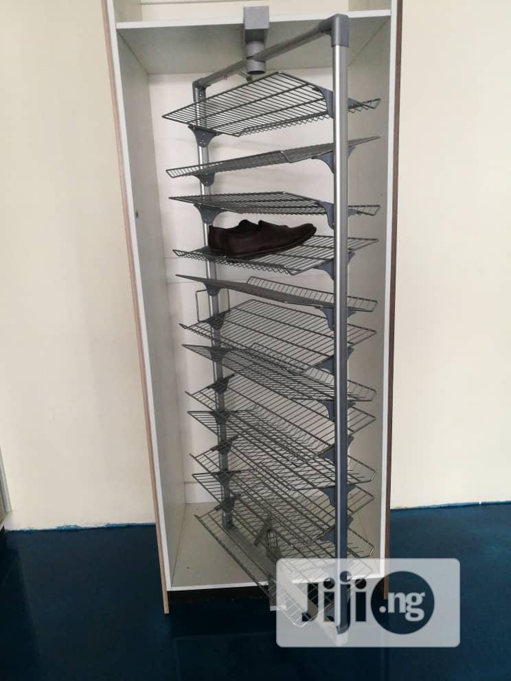 12 Steps Cabinet Shoe Rack (Pullout Rotating)